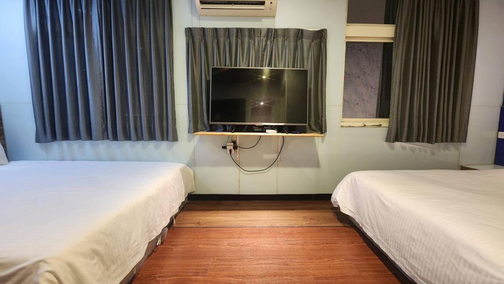 Yung Feng Hotel Keelung Exterior photo